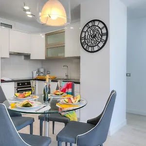 Apartment Modern Cristianos Center